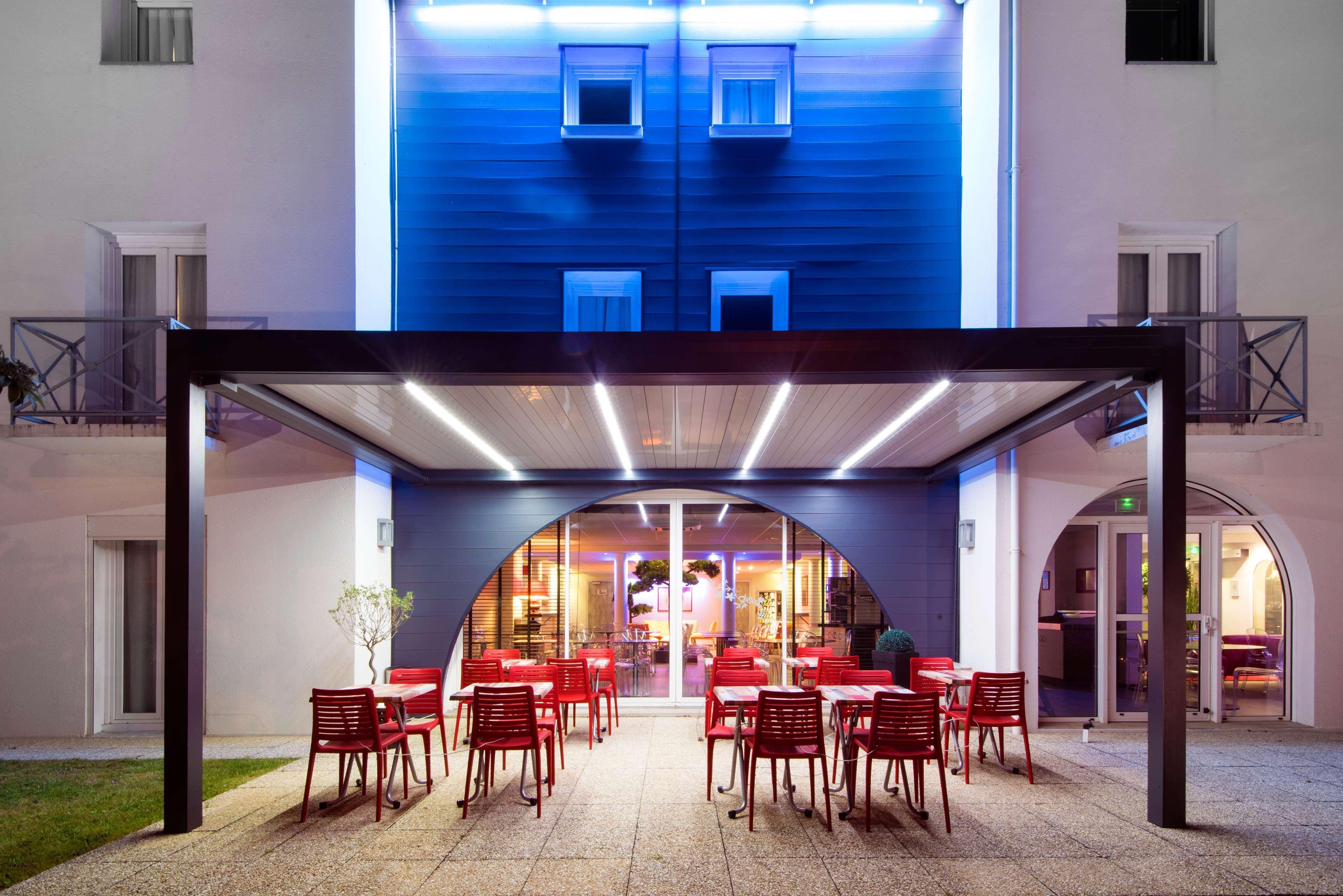 Hotel Kyriad La Rochelle Centre Ville Esterno foto